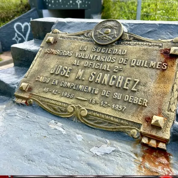 590418855_18201885511320971_204181928576678661_n