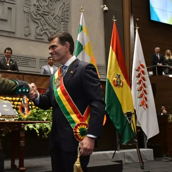 g5pulvwwsaaqlml9198_sq