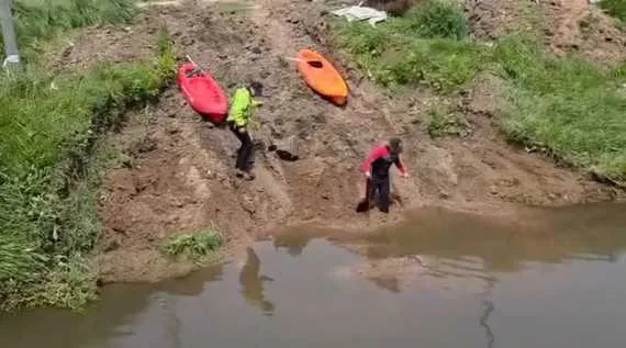 69013019b3b3d_570_317!