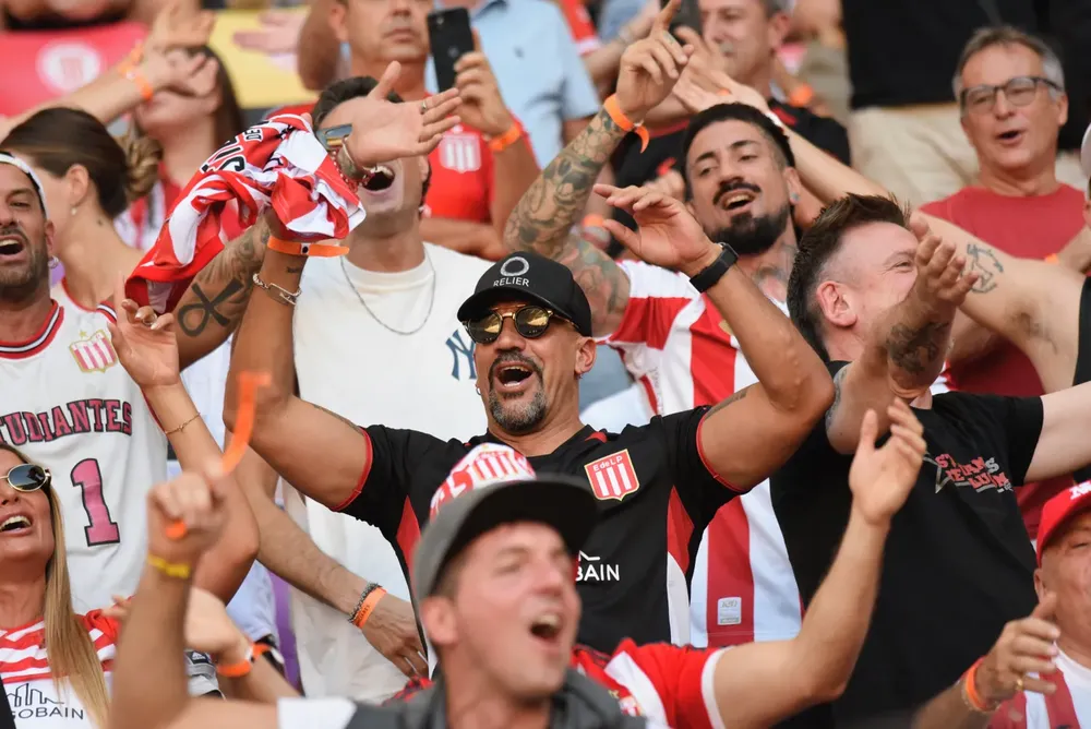 estudiantes-racing-santiago-del-estero-veron-5