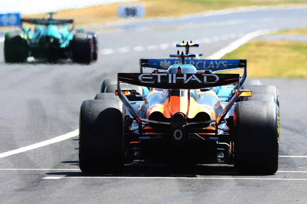 oscar-piastri-mclaren