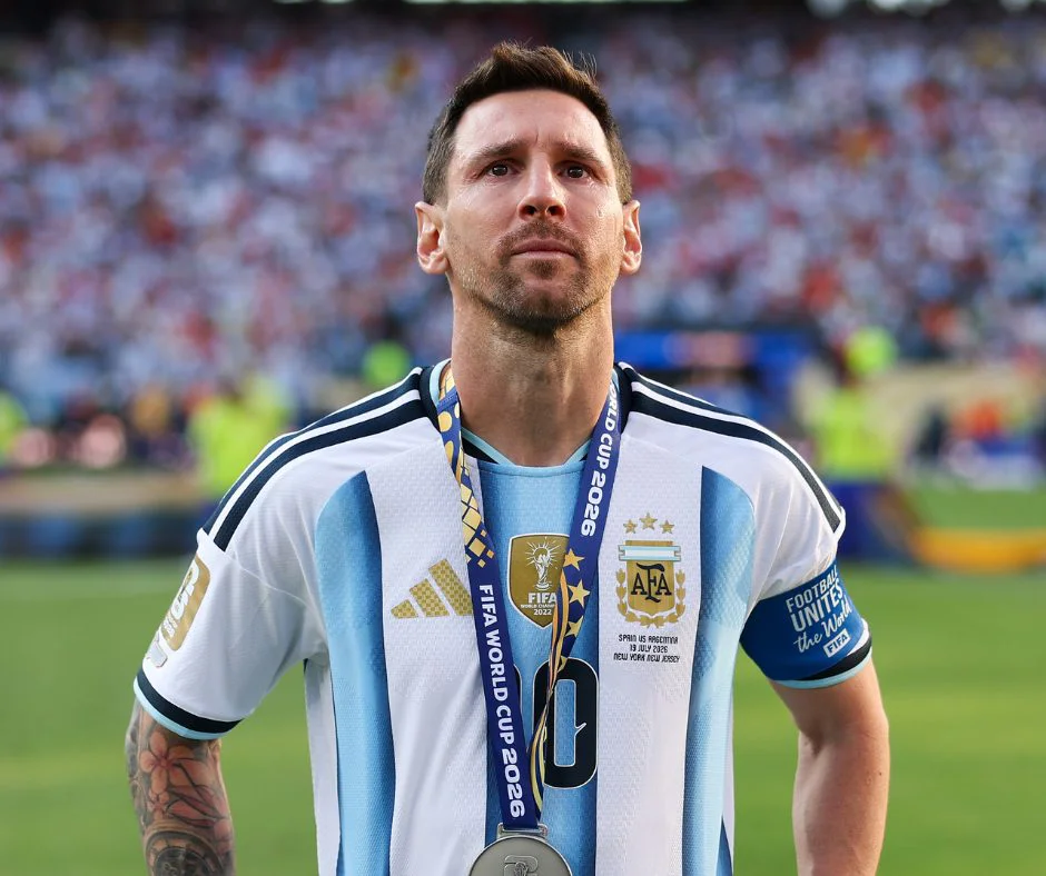 MESSI-LLORANDO