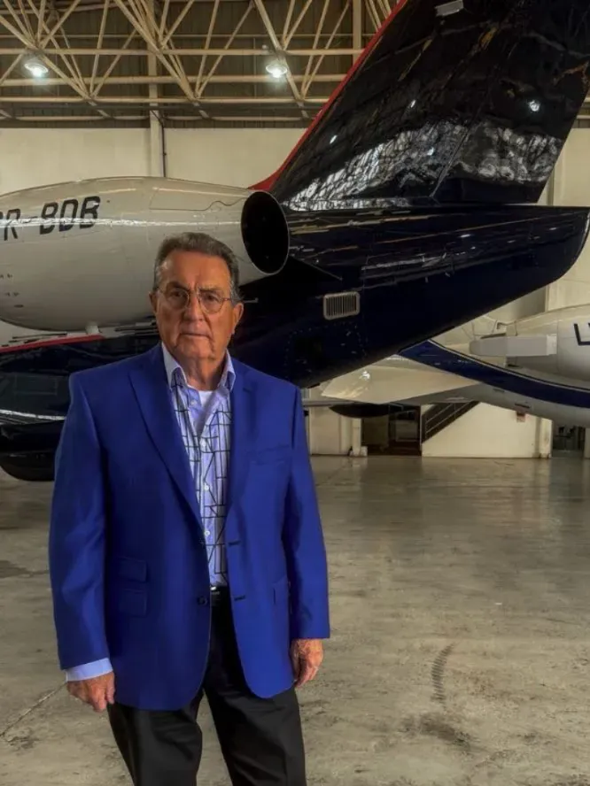 carlos-colunga-2127221