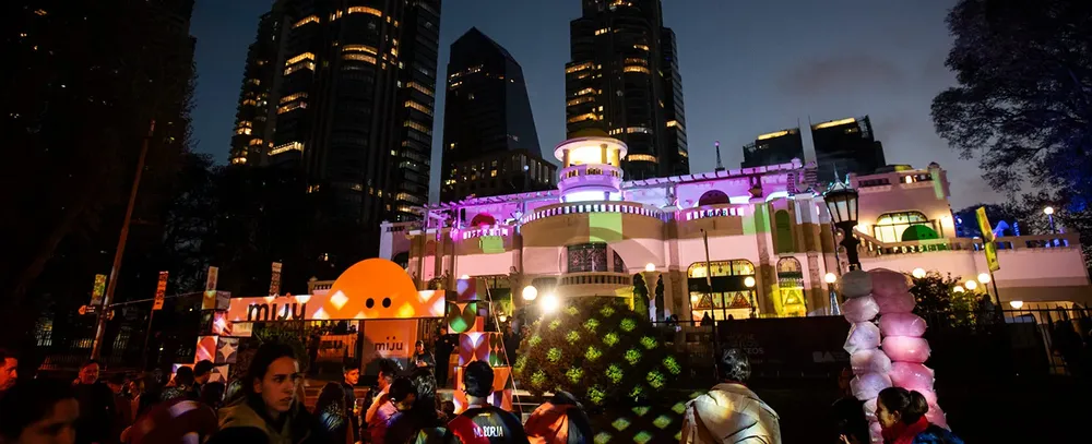 nochemuseos4-1500x610