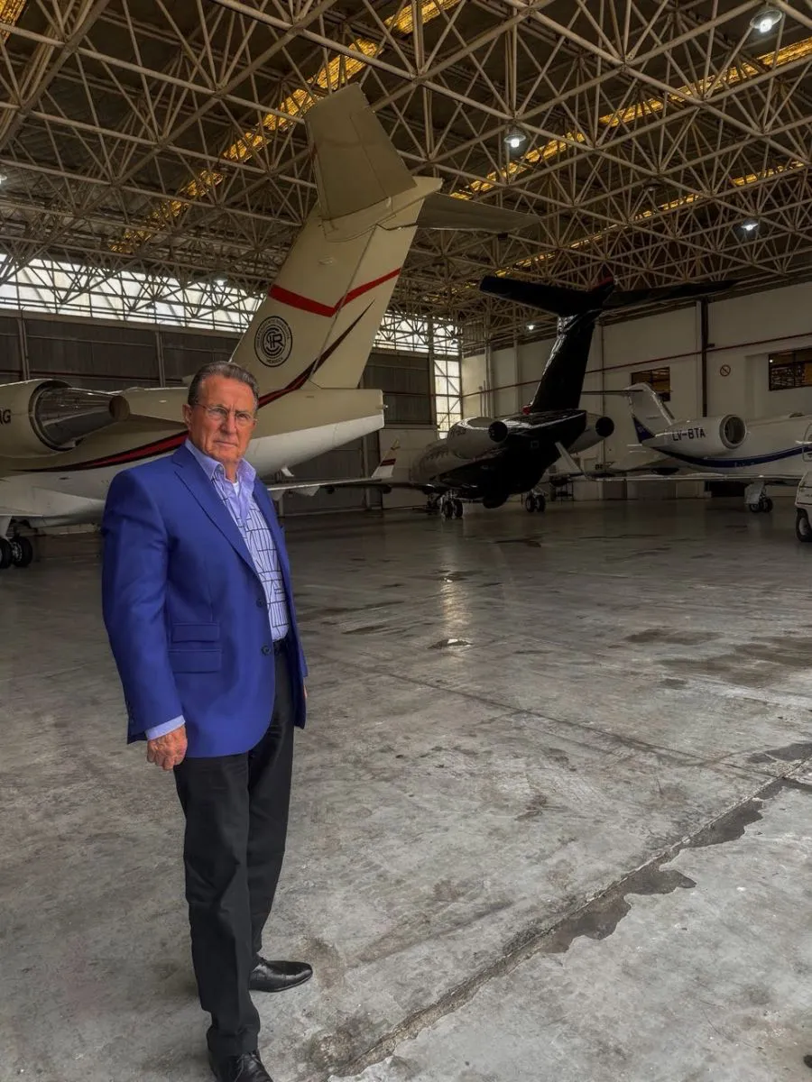 carlos-colunga-2127219