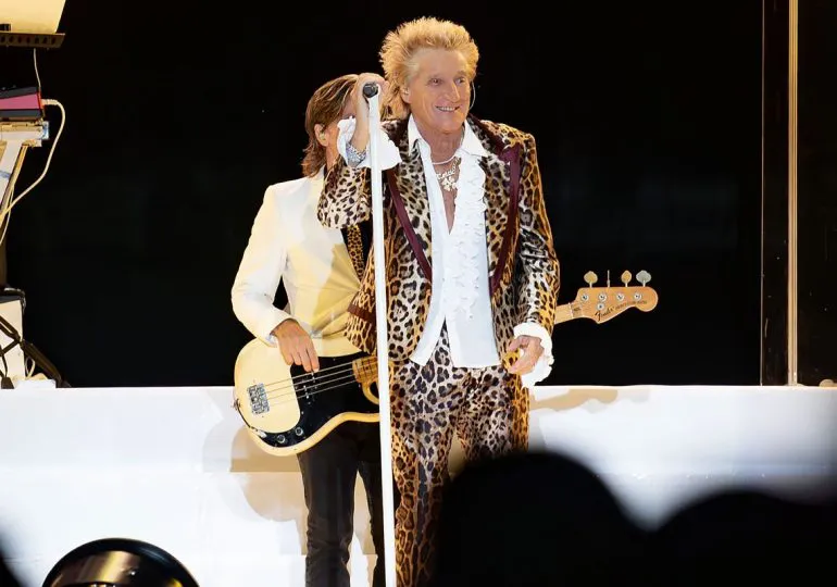 El-musico-Rod-Stewart-es-declarado-huesped-de-honor-de-la-Ciudad-de-Buenos-Aires-770x540
