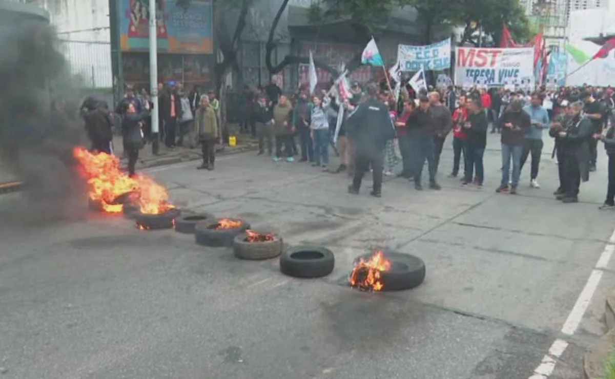 7743f996-226d-498a-a12c-9e64259c4028