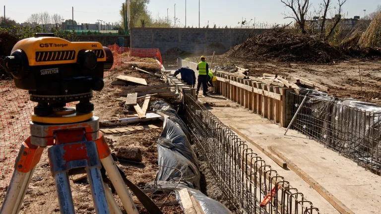Avanza-una-obra-hidraulica-en-el-Complejo-Deportivo-Municipal-Ducilo