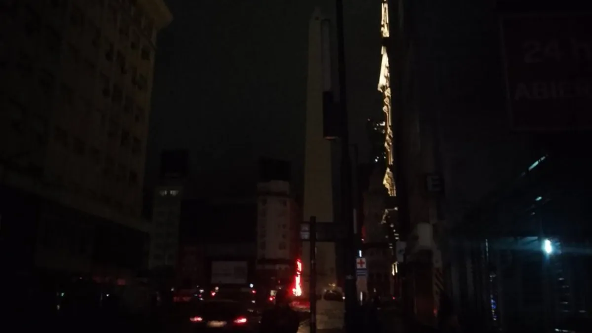 Apagón masivo_ casi 