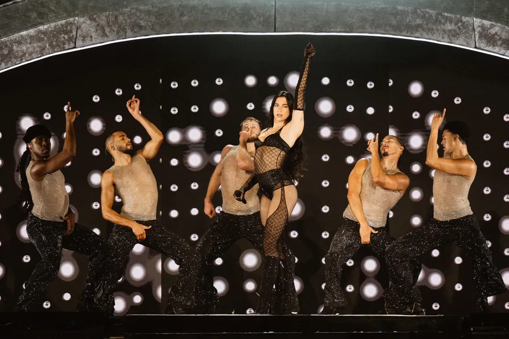 dua-lipa-3-2048x1365