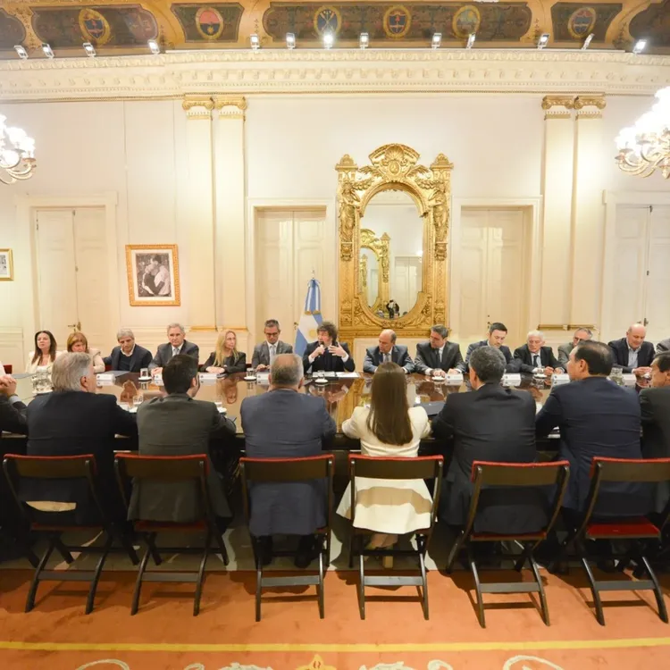 milei_y_gobernadores.jpg_1363832032