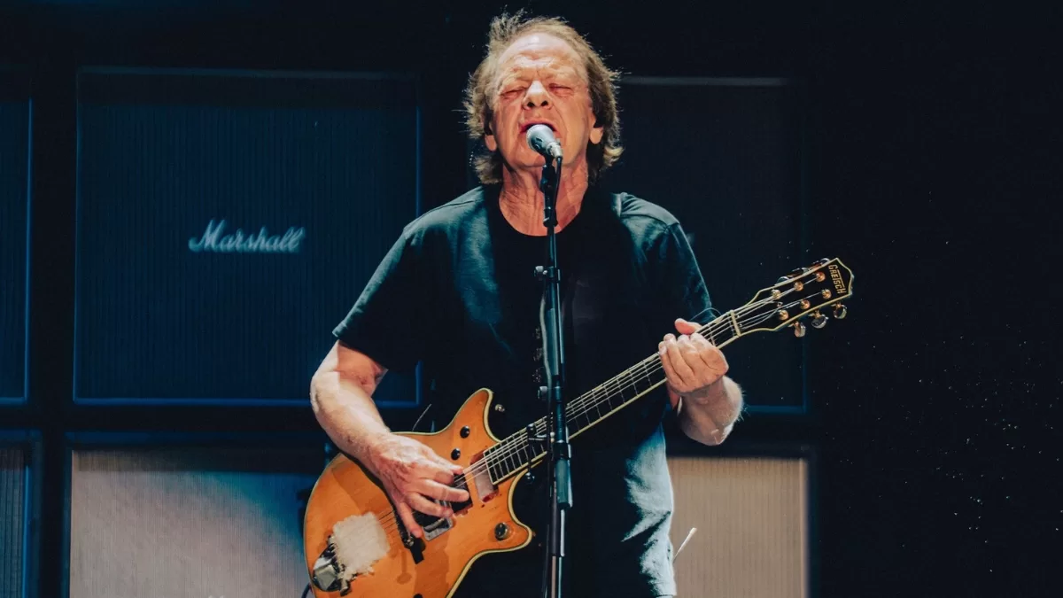 steve-young-chile-web