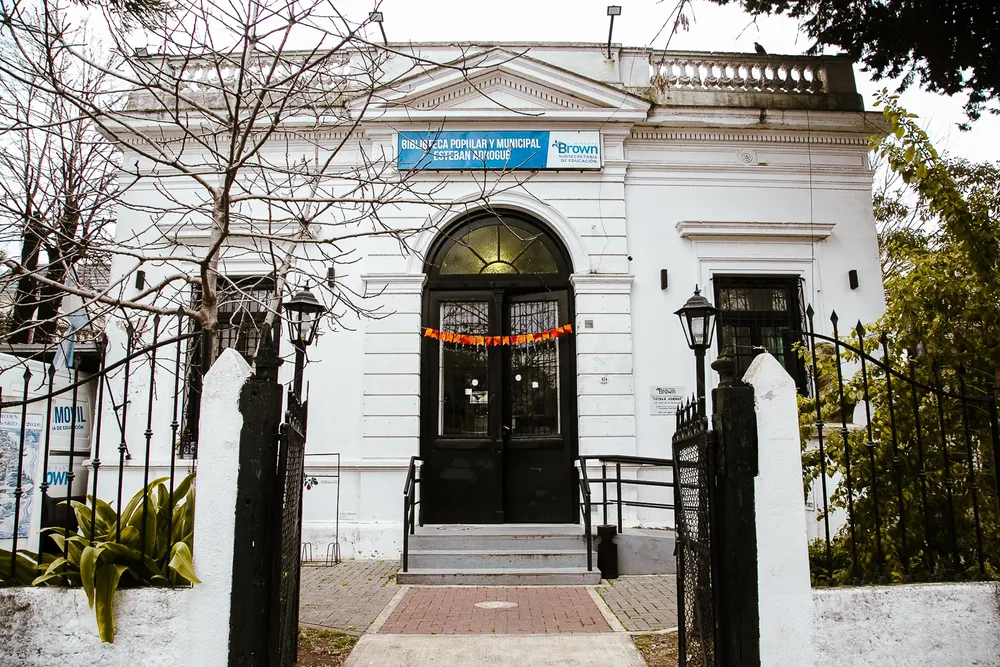 biblioteca